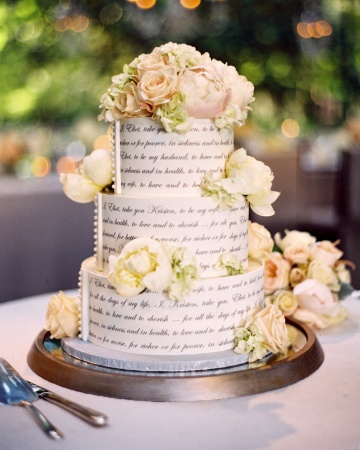 vow wedding cake