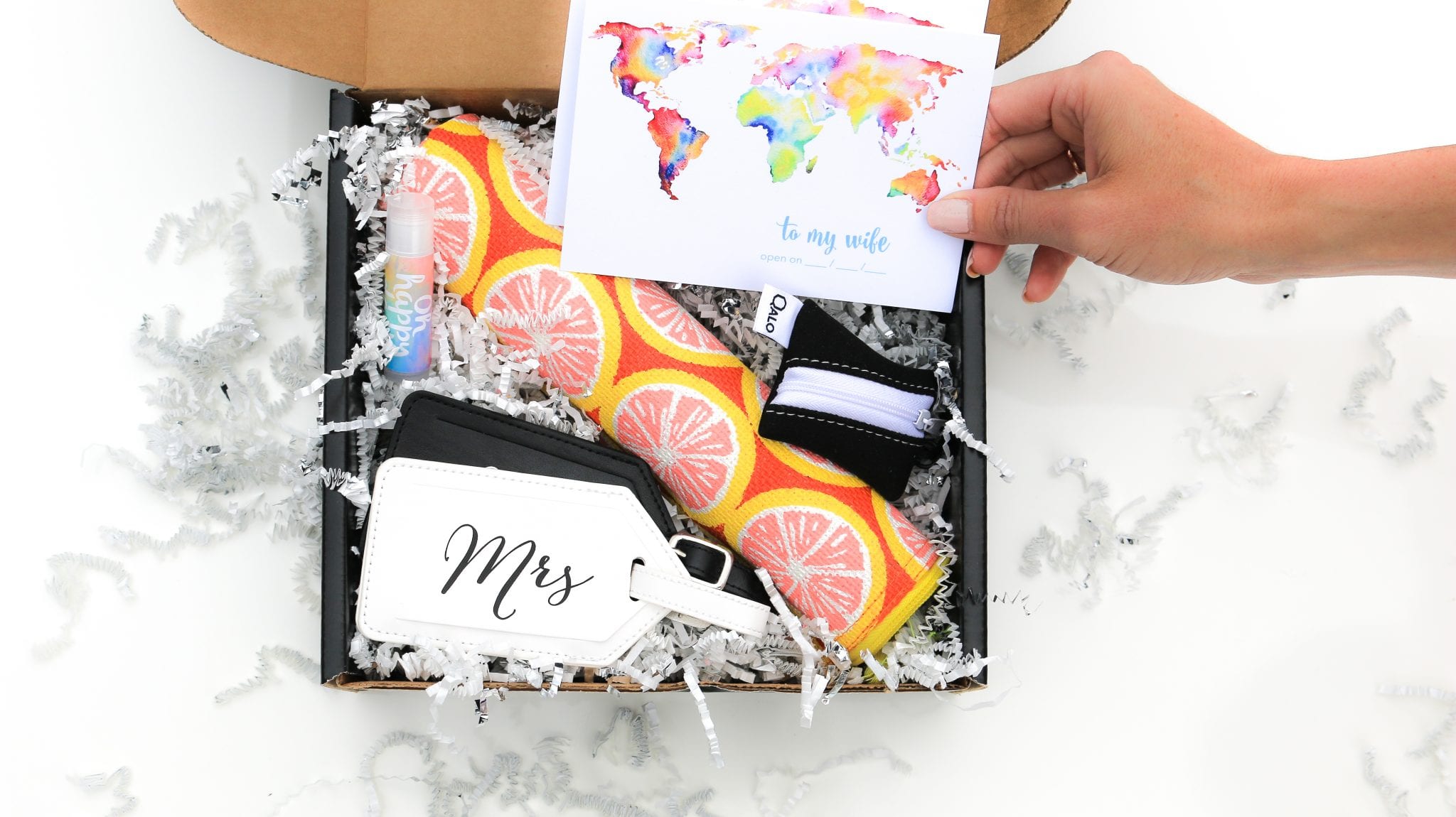 "Happy Honeymoon" Gift Box The Yes Girls