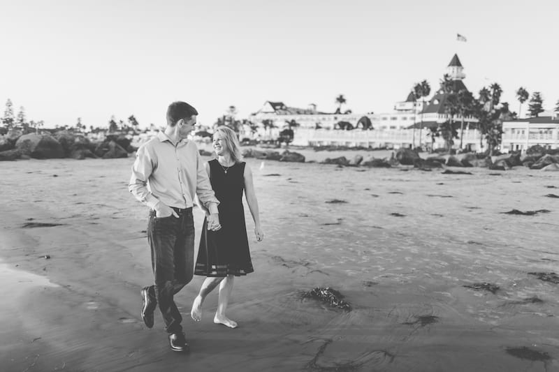 couple getting engaged on the beach in san diego