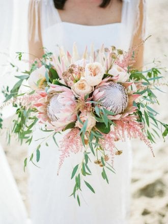unique wedding flower arrangements