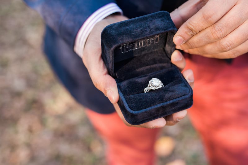extravagant marriage proposal ring