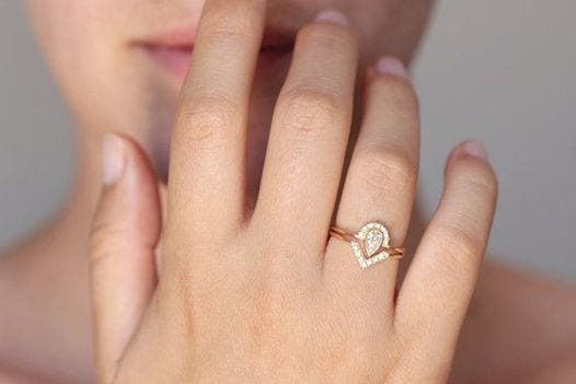 unique wedding bands to compliment your engagement ring