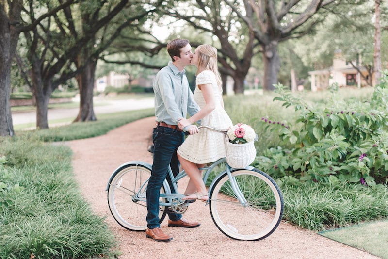 couple engagement photoshoot props