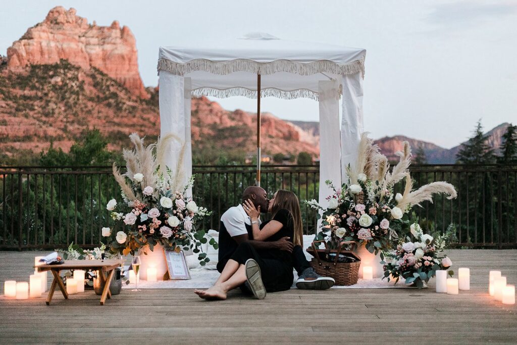 romantic sedona proposal with outdoor red rocks by the yes girls