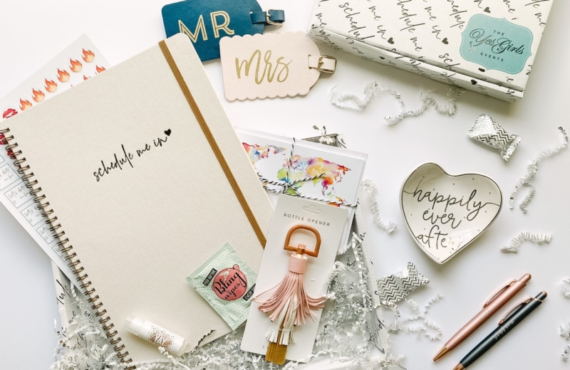 The 36 Best Engagement Gifts to Congratulate Any Couple