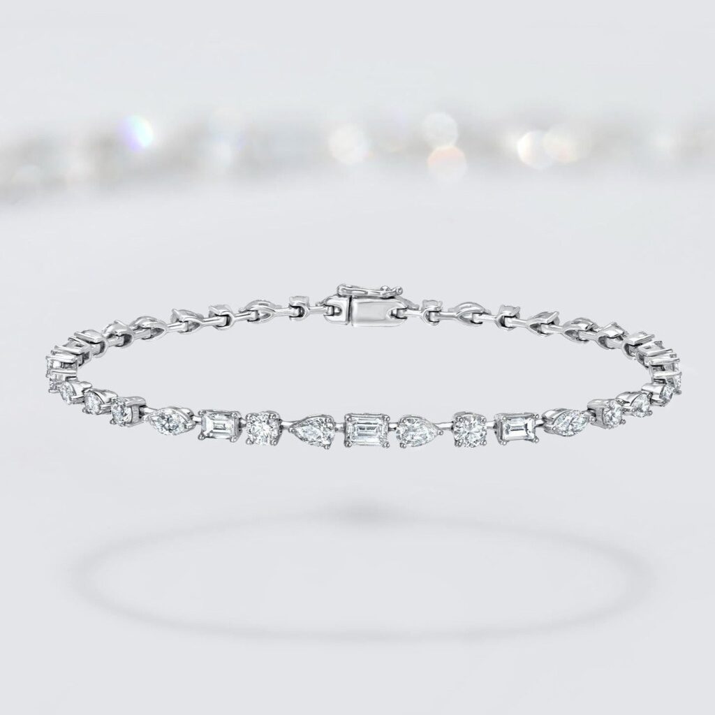 Love Shaped Diamond Bracelet - 3 Gift Ideas for Her