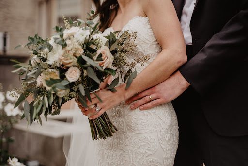 bride and groom wedding bouquet