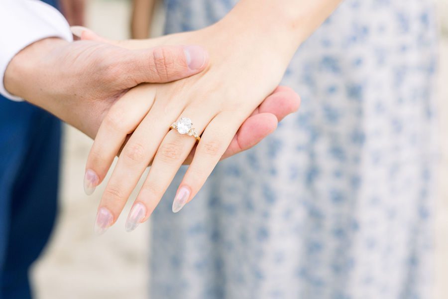engagement ring beach proposal