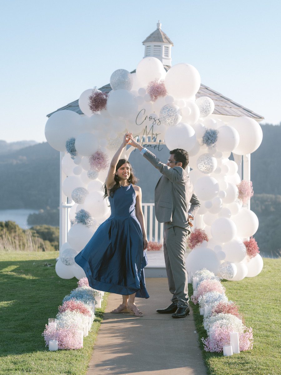 live music at the beautiful balloon gazebo proposal in San Francisco CA