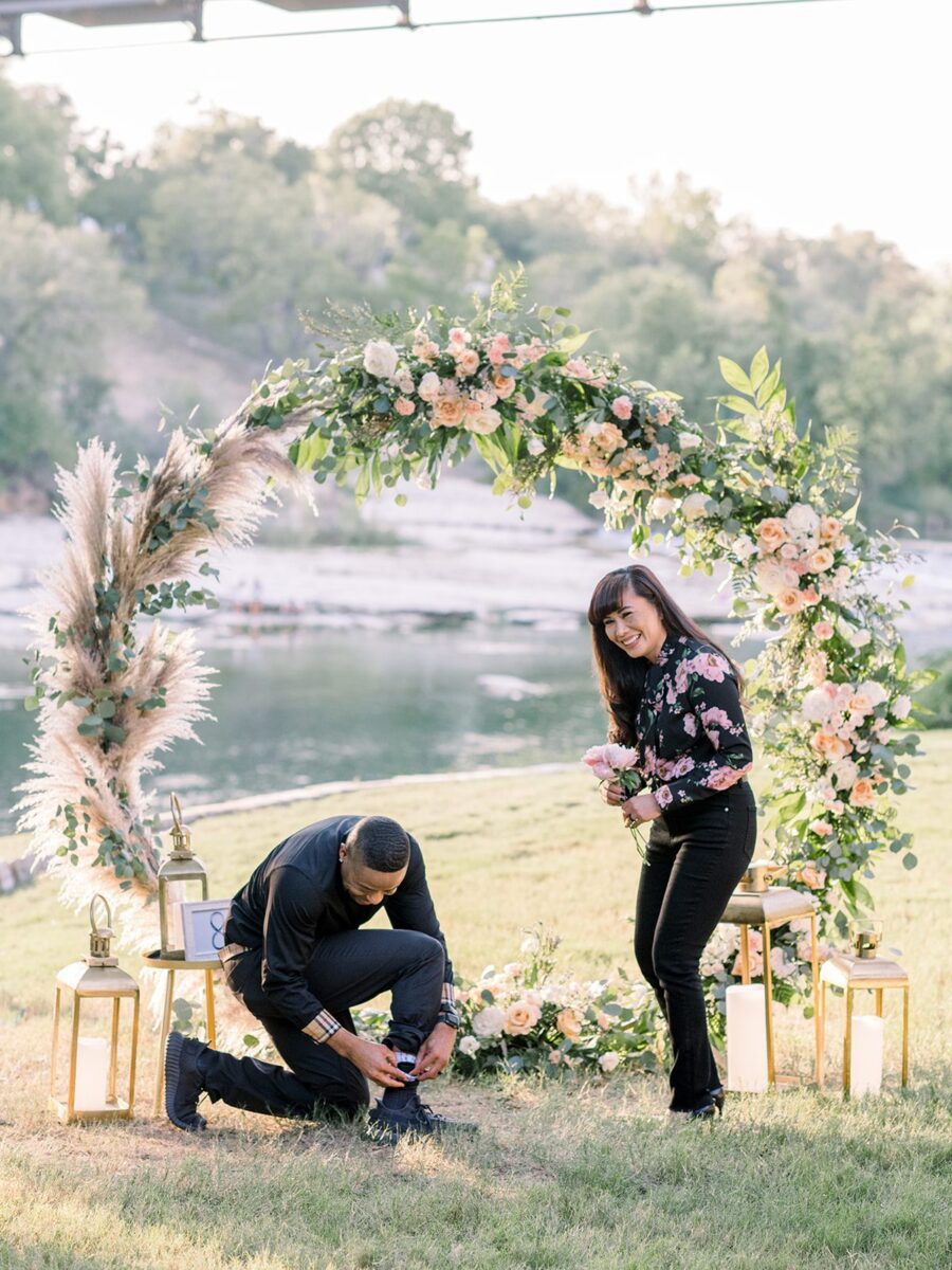 San Antonio proposal texas proposal riverside proposal infinity proposal circle arch proposal flower arch proposal pampas grass flower arch