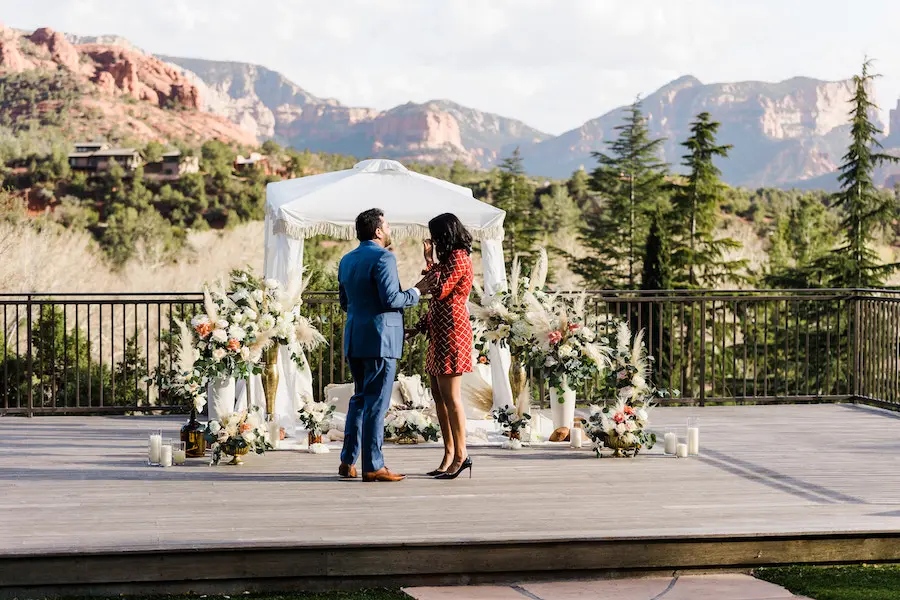 Magical Sedona Arizona picnic proposal set up