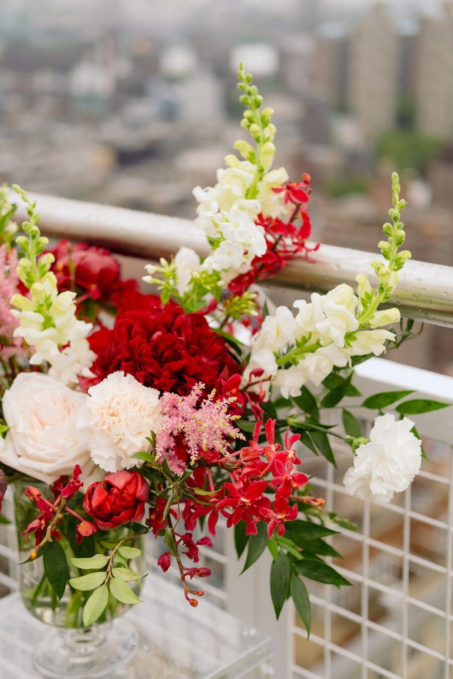 red flower proposal white red pink flower arrangement