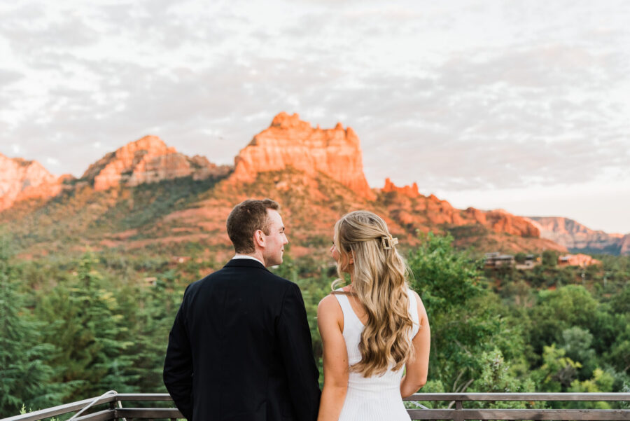 sedona arizona proposal red rock proposal surprise proposal the yes girls taylor swift inspired proposal arizona red rock proposal sedona l'auberge proposal