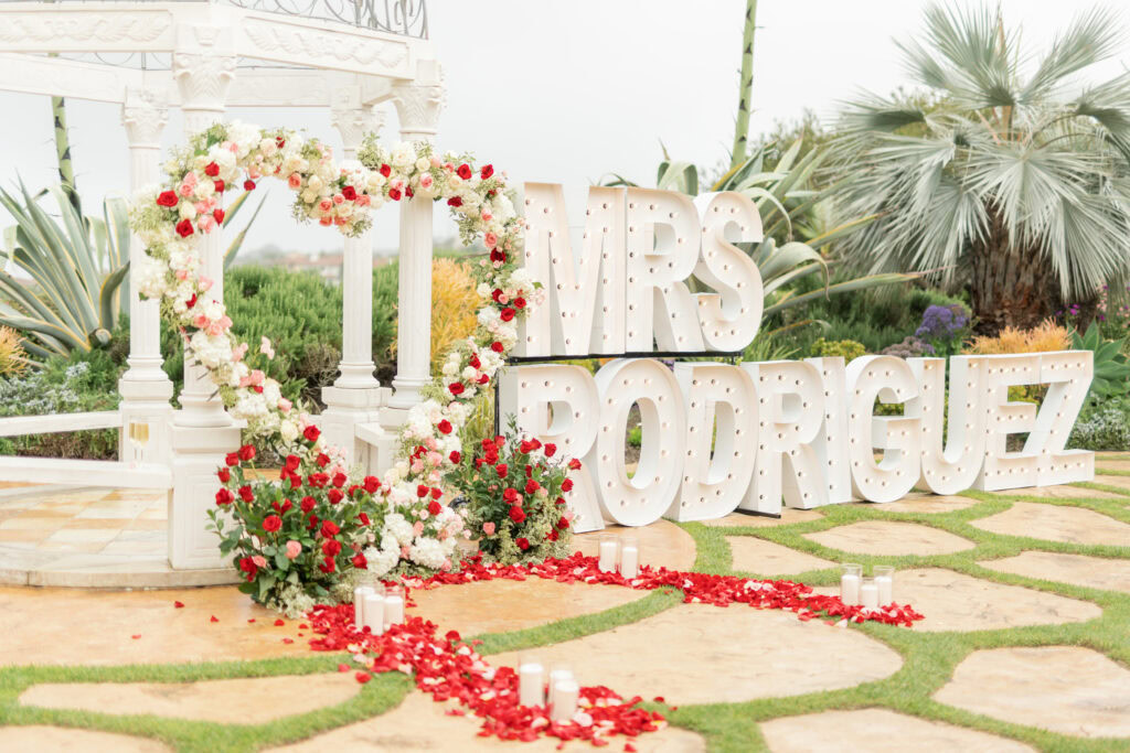 Heart Arch Proposal by The Yes Girls